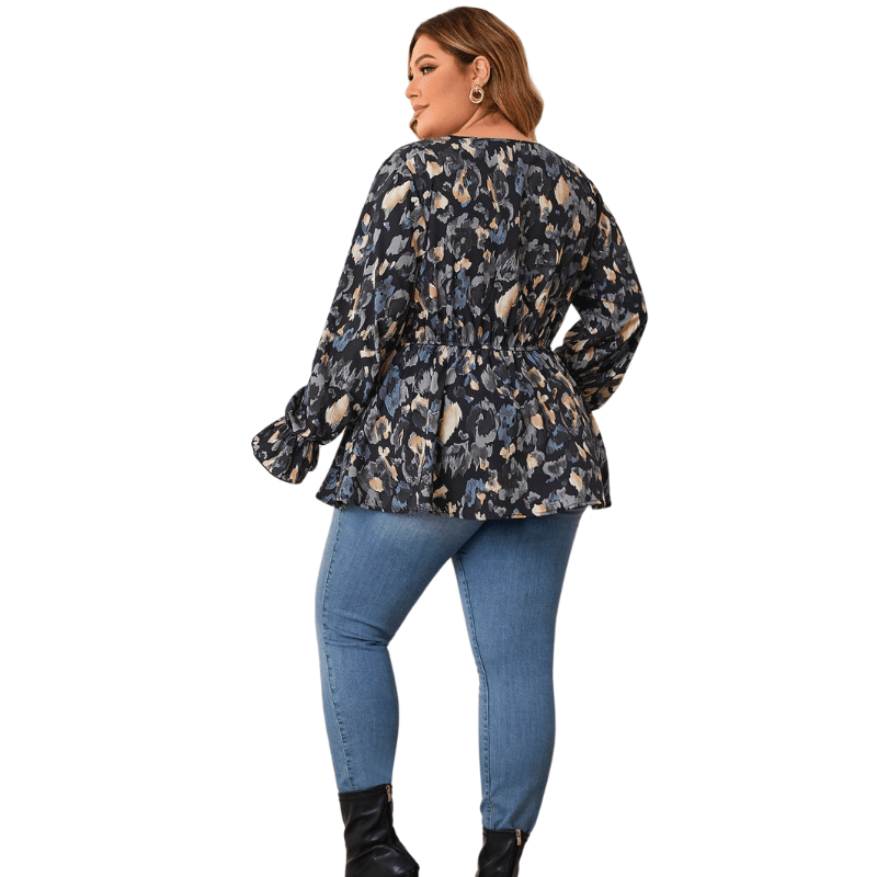 Chic Plus Size V-Neck Top with Fit & Flare Flounce Sleeves Top